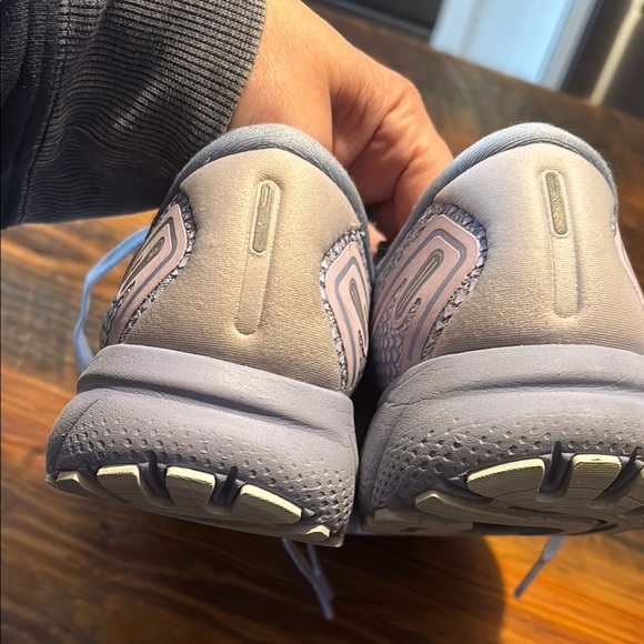 Brooks Ghost 14 Women’s 9 - Picture 3 of 7